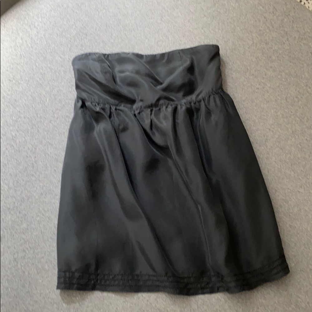 Banana Republic black silk strapless top